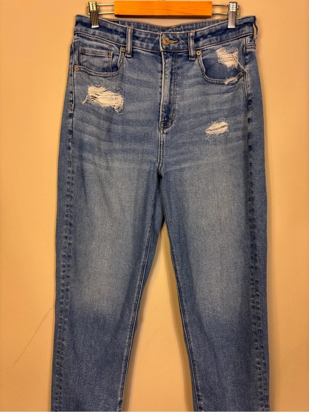American Eagle Outfitters Light Blue Straight Leg Mom Jeans with Distress 10